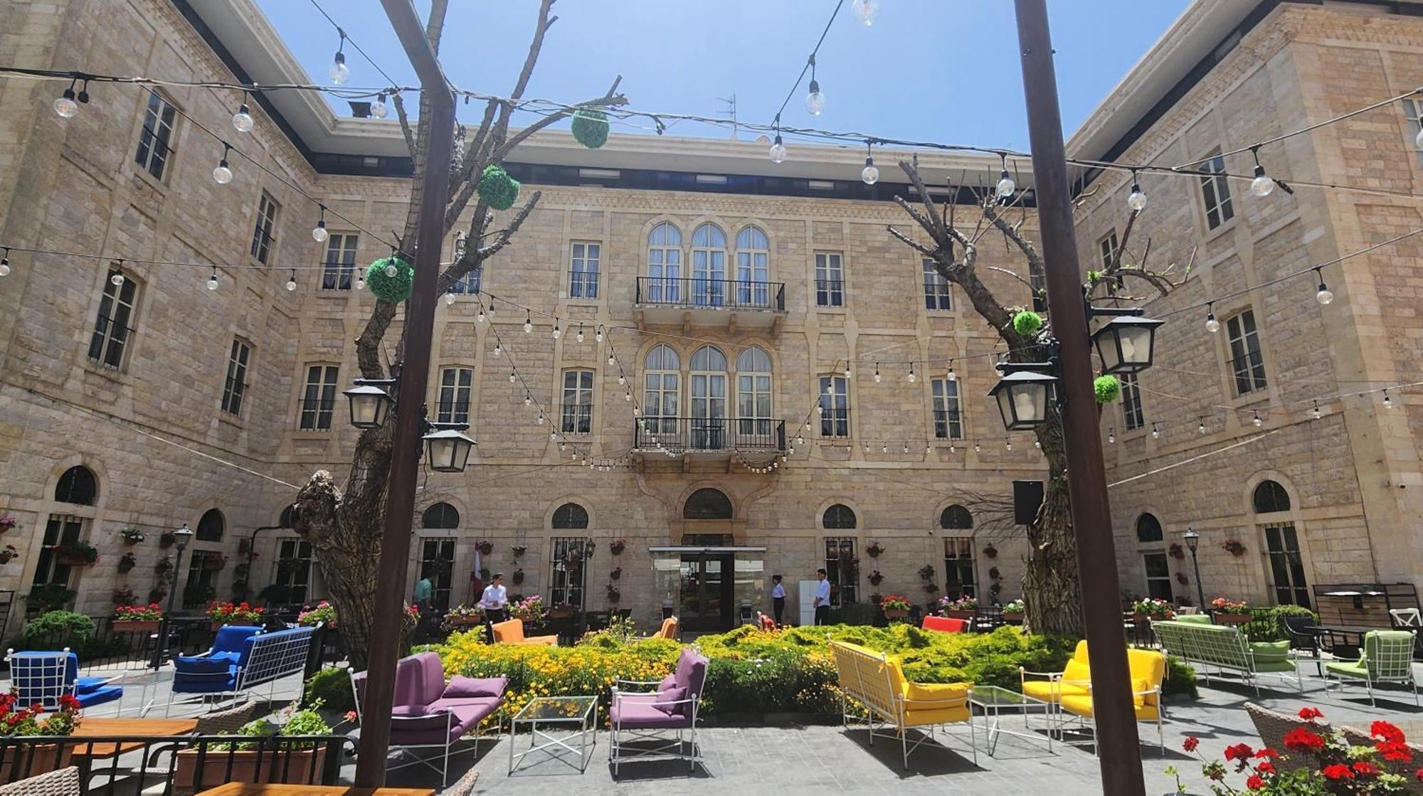 Grand Kadri Hotel - History Marked By Cristal Lebanon Zahlé Buitenkant foto