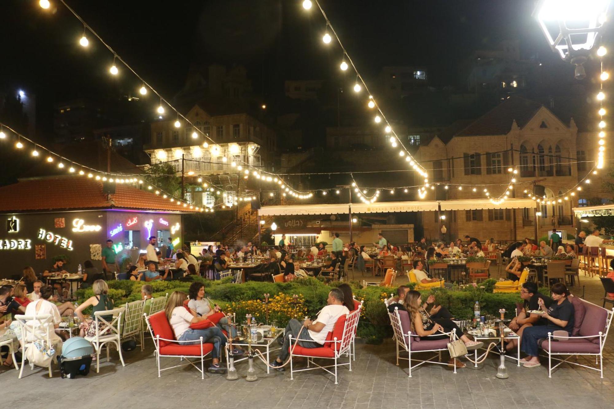 Grand Kadri Hotel - History Marked By Cristal Lebanon Zahlé Buitenkant foto